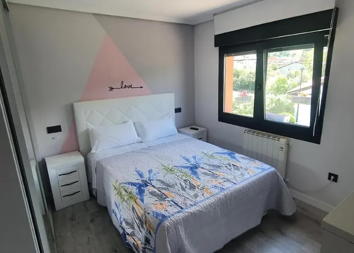 Coqueto Al Lado De Cangas De Onis Apartamento *